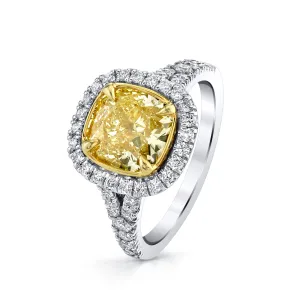 18K White Gold Yellow Cushion Cut Diamond Halo Engagement Ring (3.21ctw)