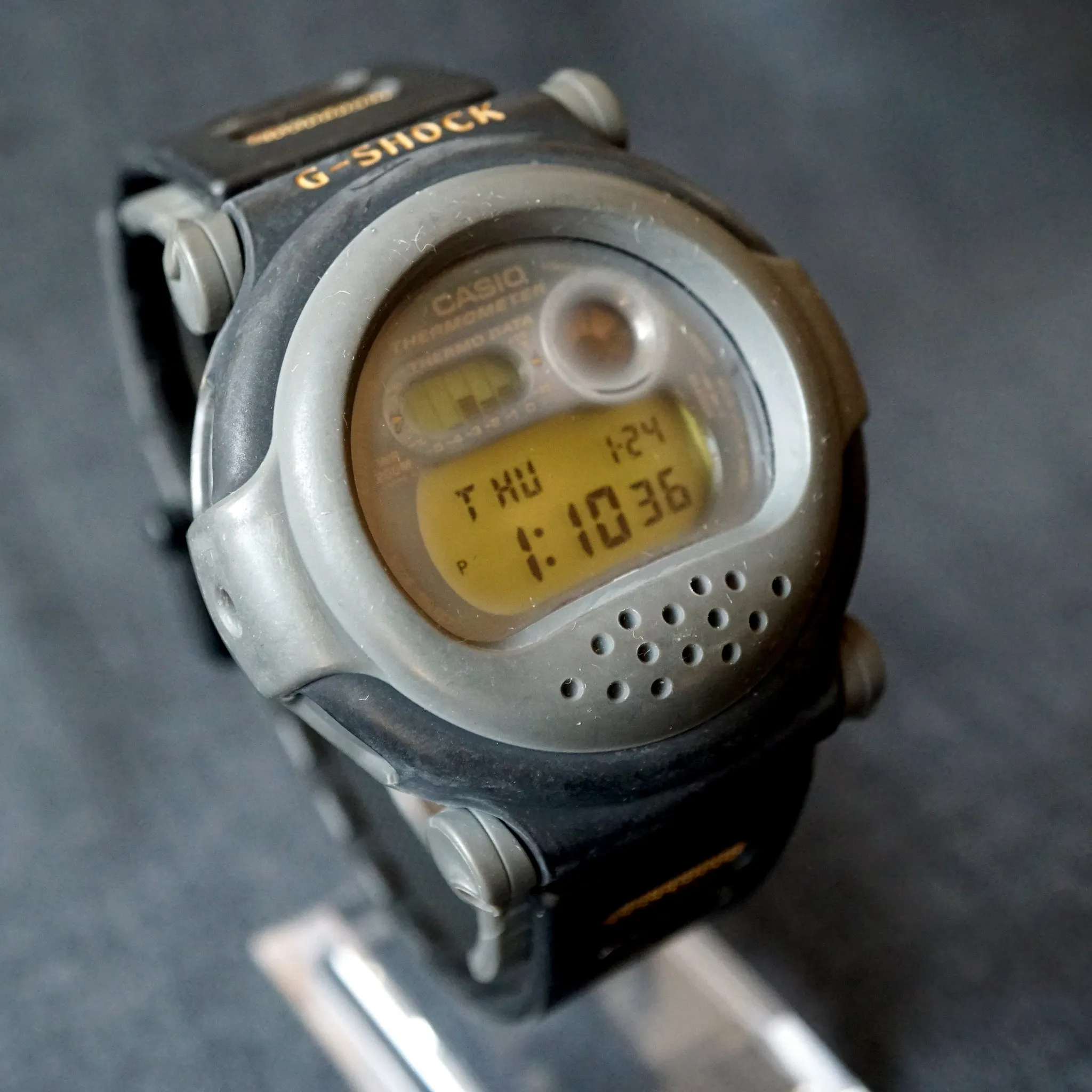 1994 VINTAGE CASIO G-SHOCK DW-001 ORIGINAL "GRAY JASON"