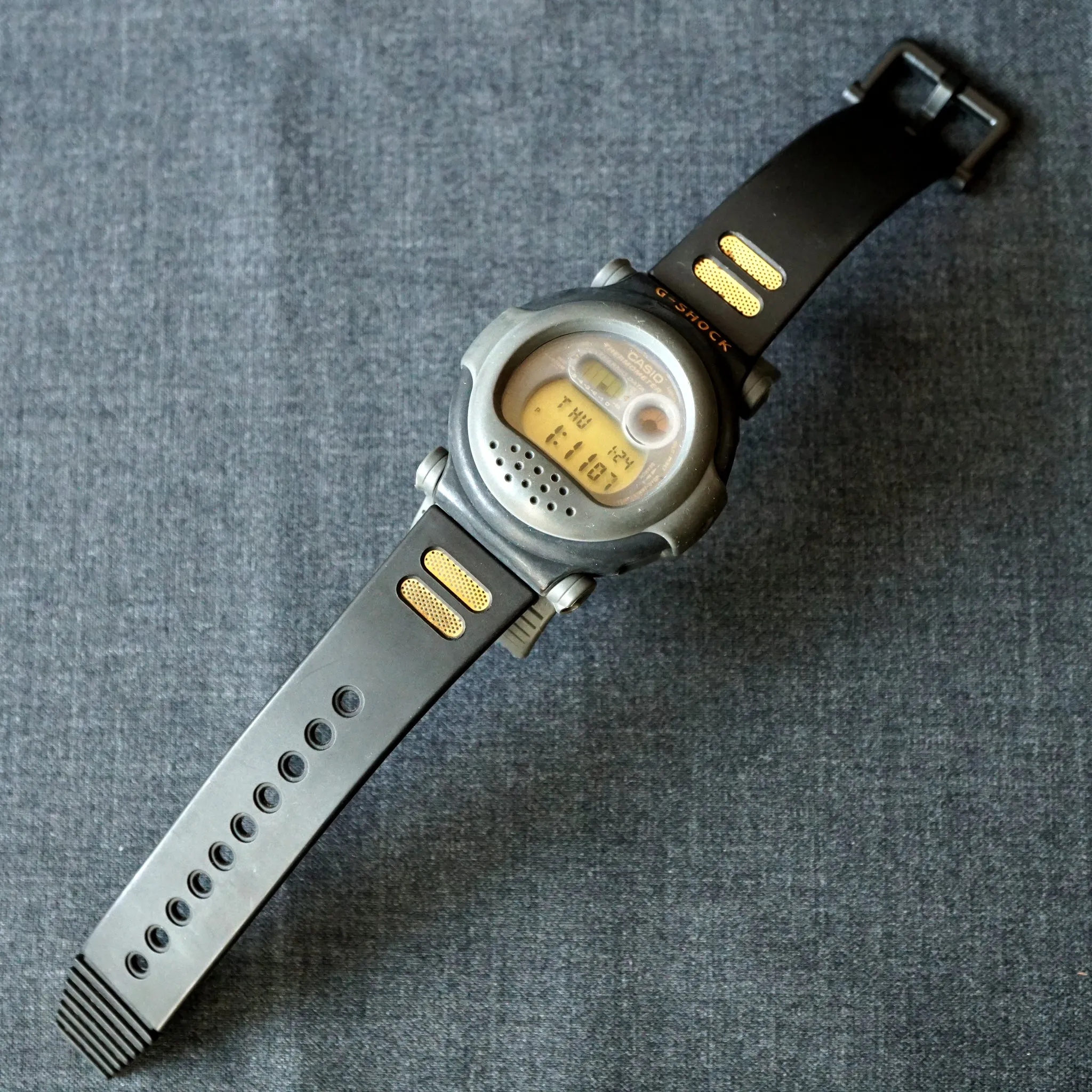1994 VINTAGE CASIO G-SHOCK DW-001 ORIGINAL "GRAY JASON"