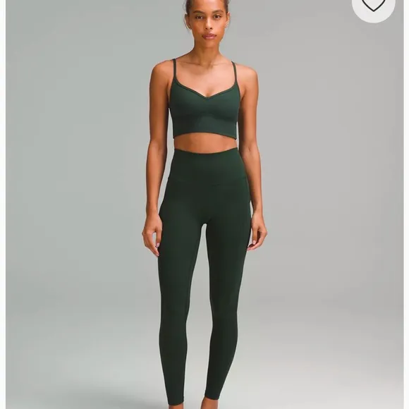 585. Lululemon athletica NWT Align Sweetheart Bra (A/B) Legacy Green size 4 💚