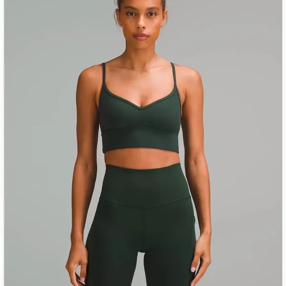 585. Lululemon athletica NWT Align Sweetheart Bra (A/B) Legacy Green size 4 💚