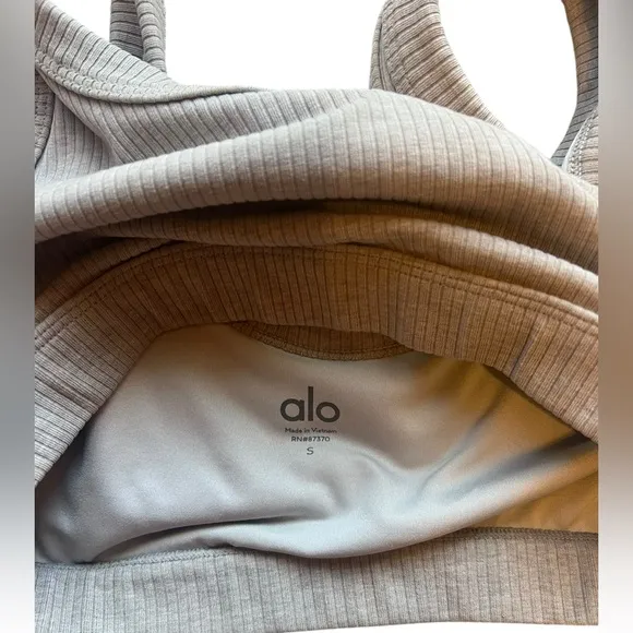 Alo Yoga Wellness Bra