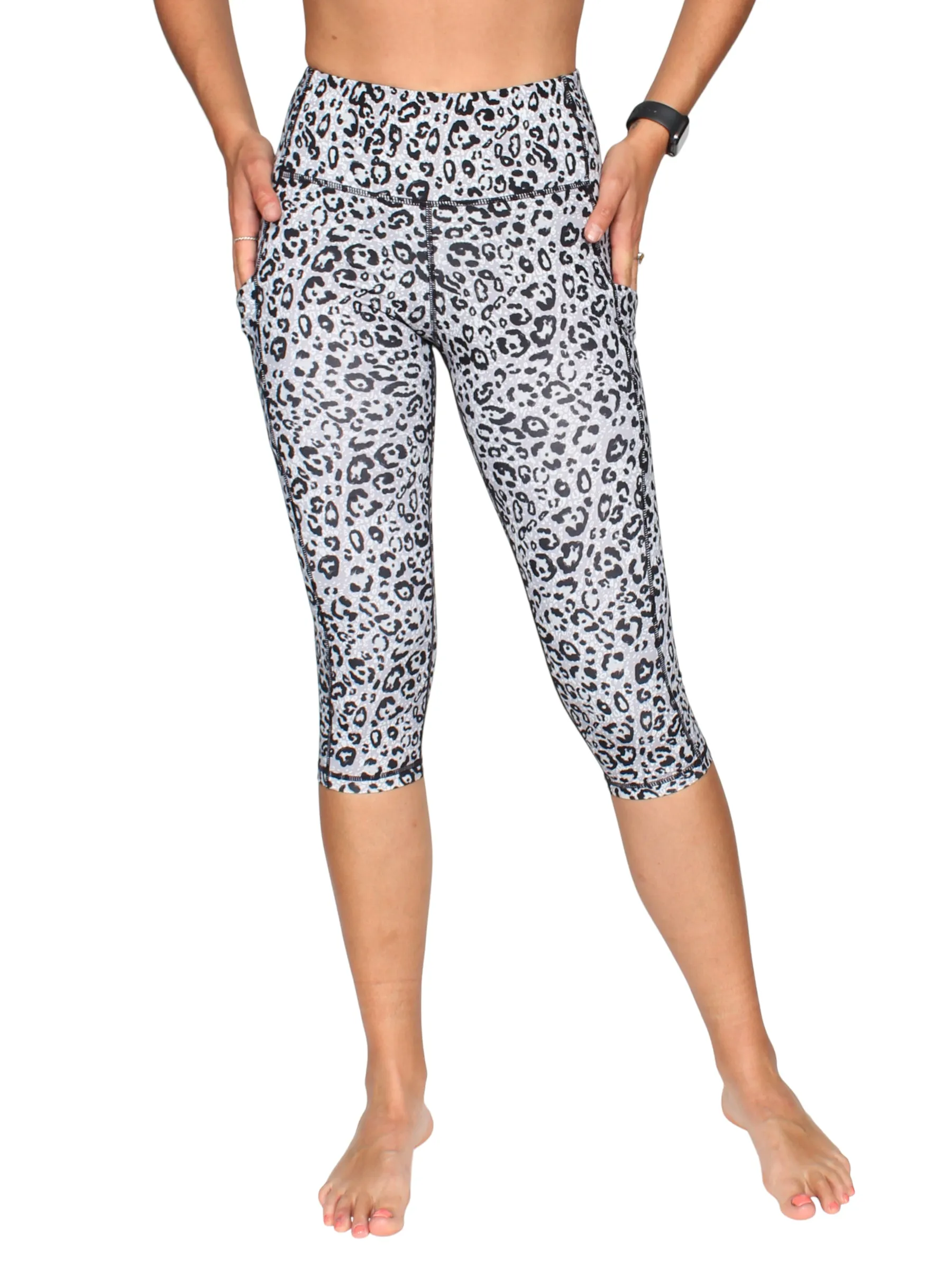 Awaken 3/4 leopard pocket tights - grey