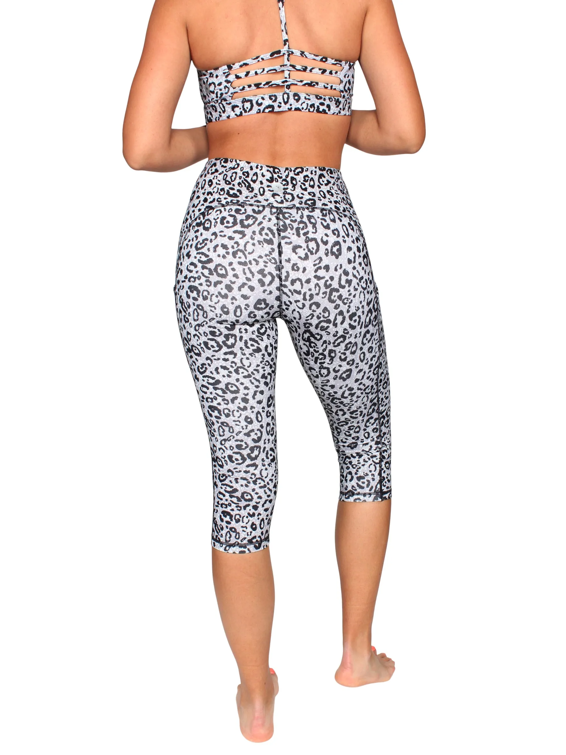 Awaken 3/4 leopard pocket tights - grey