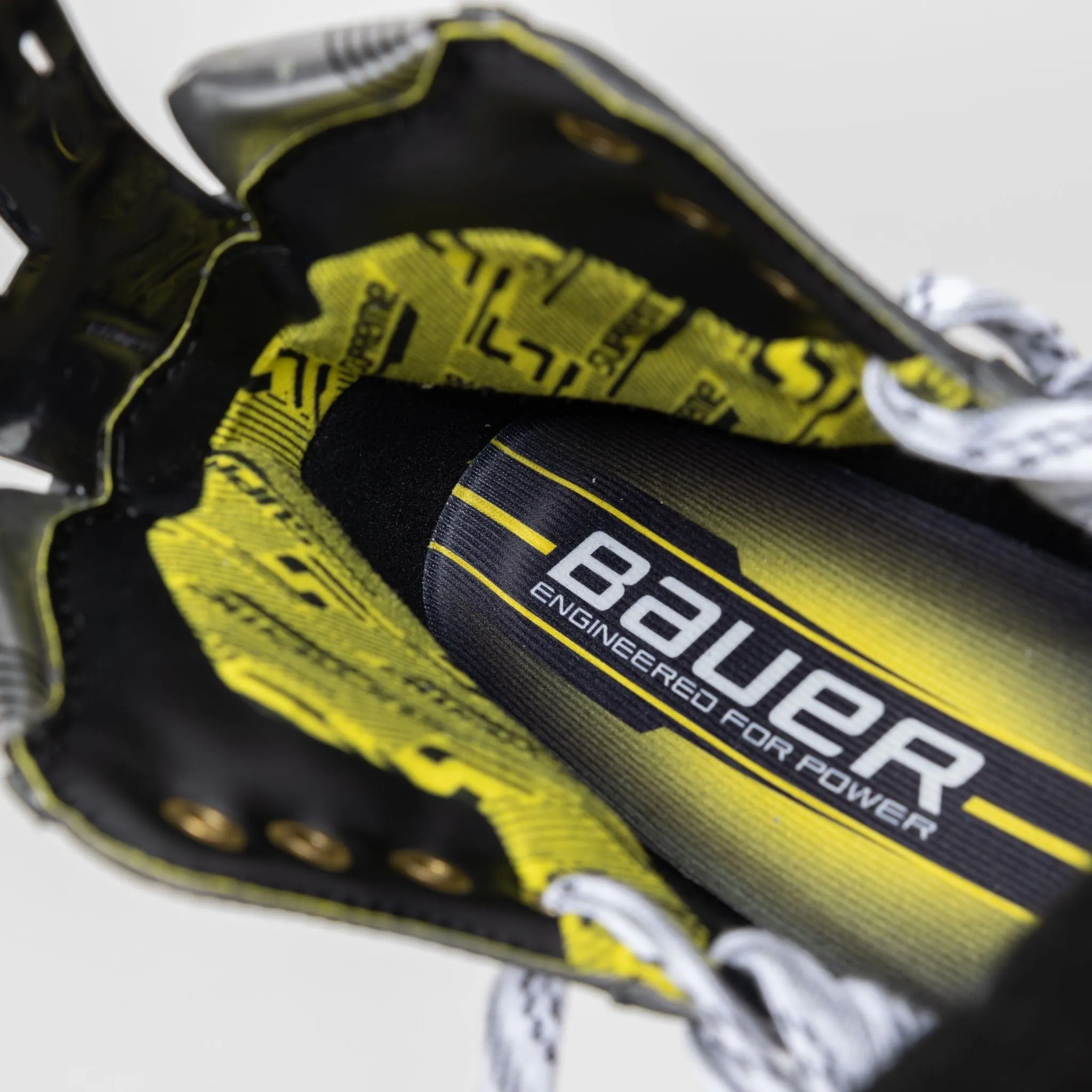 Bauer Supreme Matrix Senior Hockey Skates (2022) w/ Pulse Steel