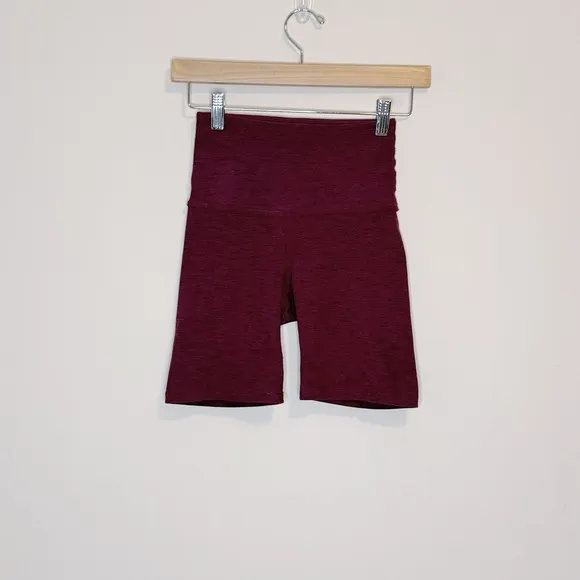 Beyond Yoga Spacedye High Waisted 7&quot; Biker Short Heather Burgundy Size XS