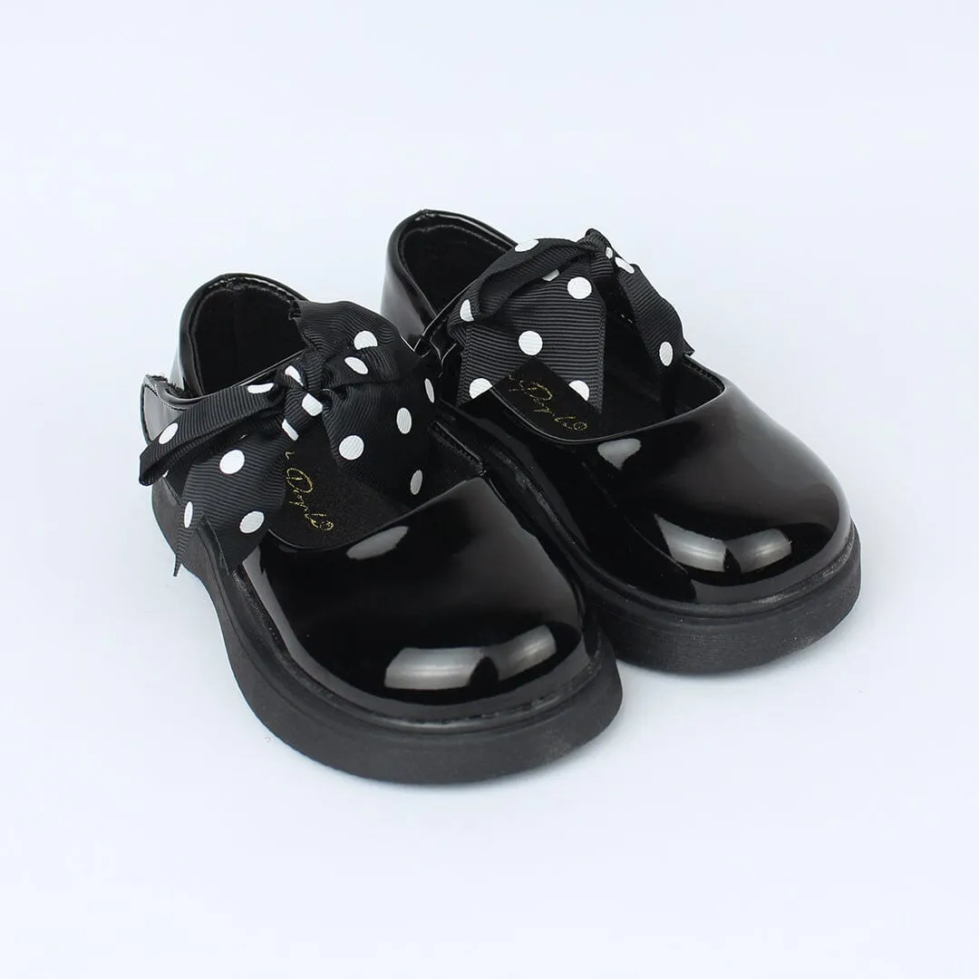 Bold Little People Girl Shoes