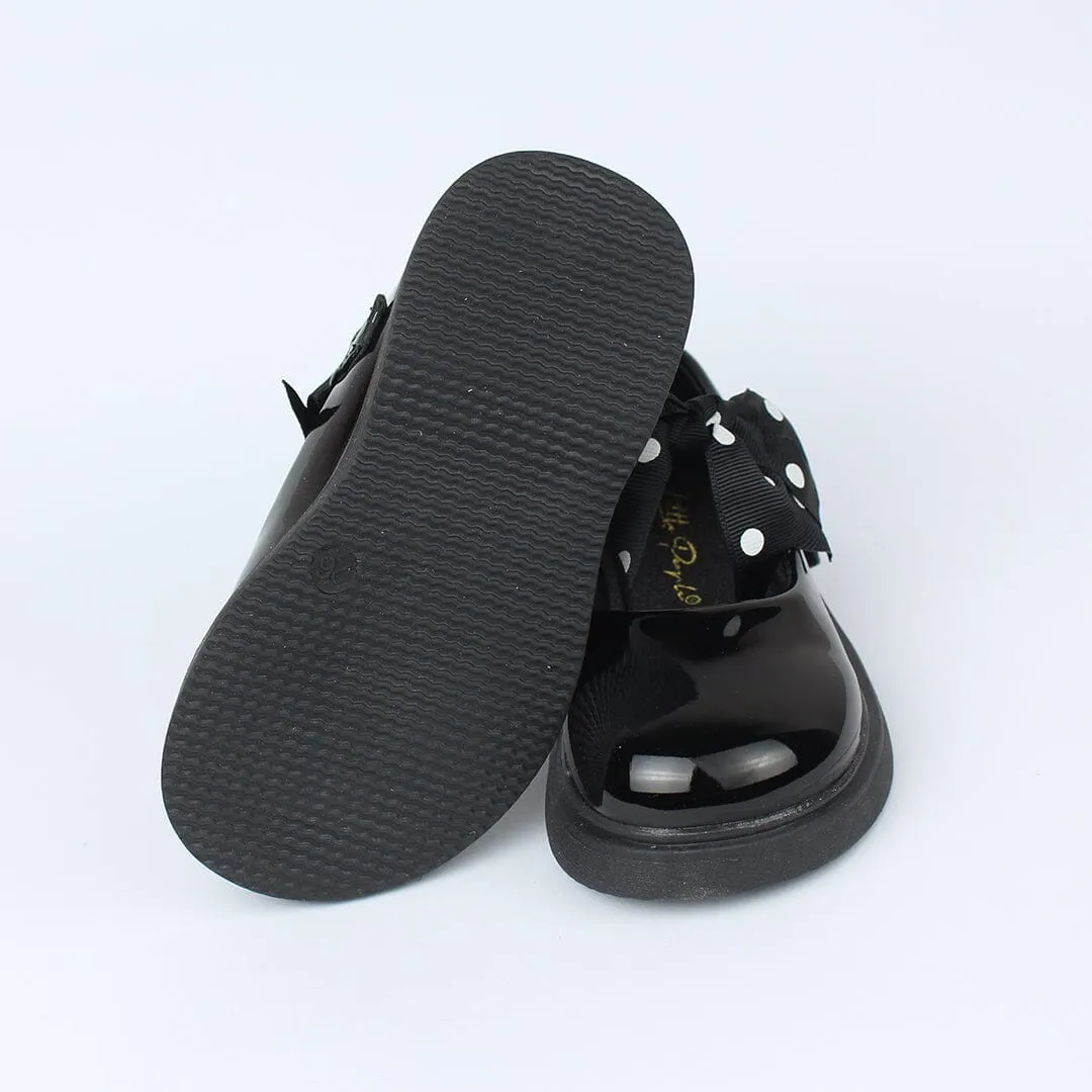 Bold Little People Girl Shoes