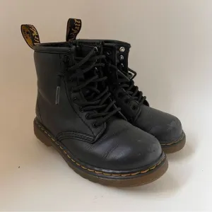Dr Martens 1460 Boot Kids in Black Toddler US 10