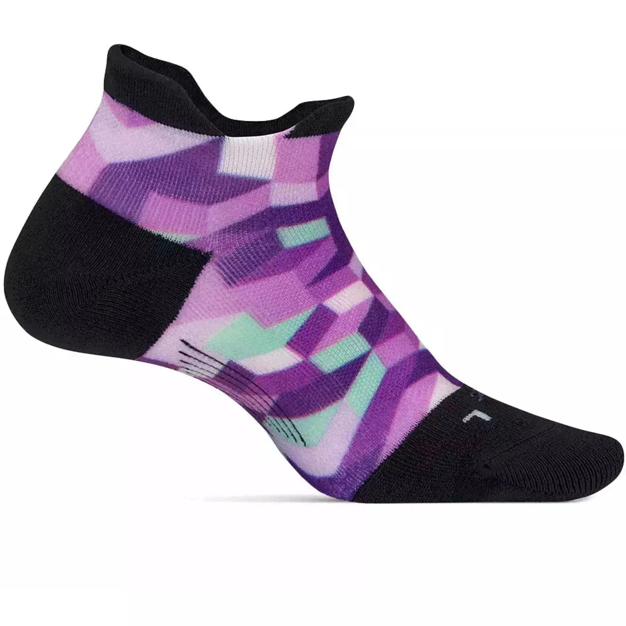 Feetures Elite Light Cushion No-Show Tab
