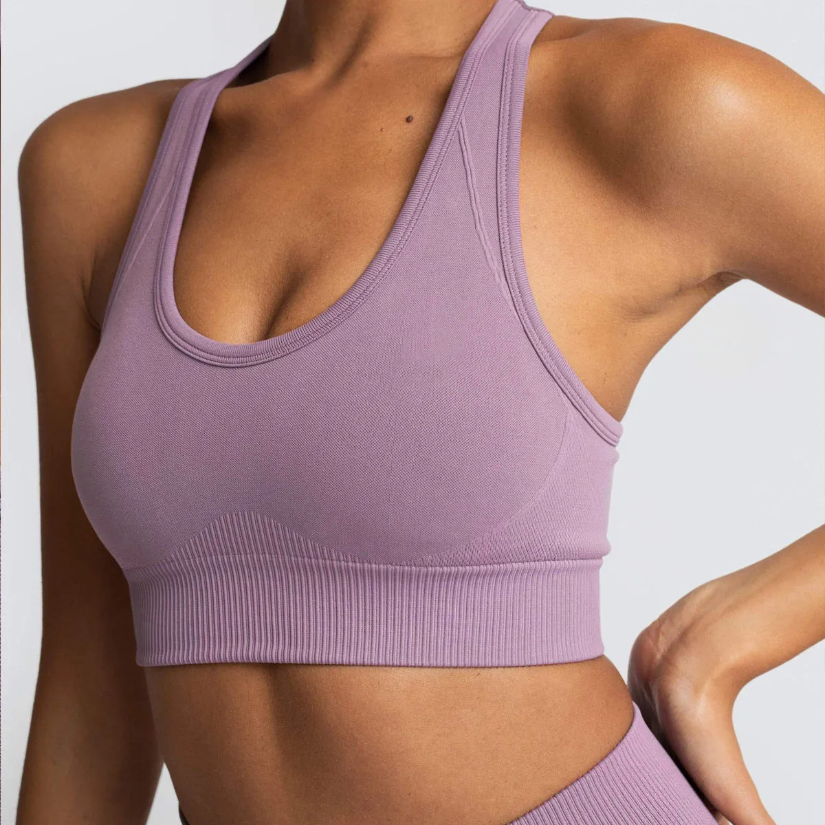 Goods In Stock Fast Drying Back Sports Bra, trendy Outdoor Sports Running Seamless Knitted Fitness Vest