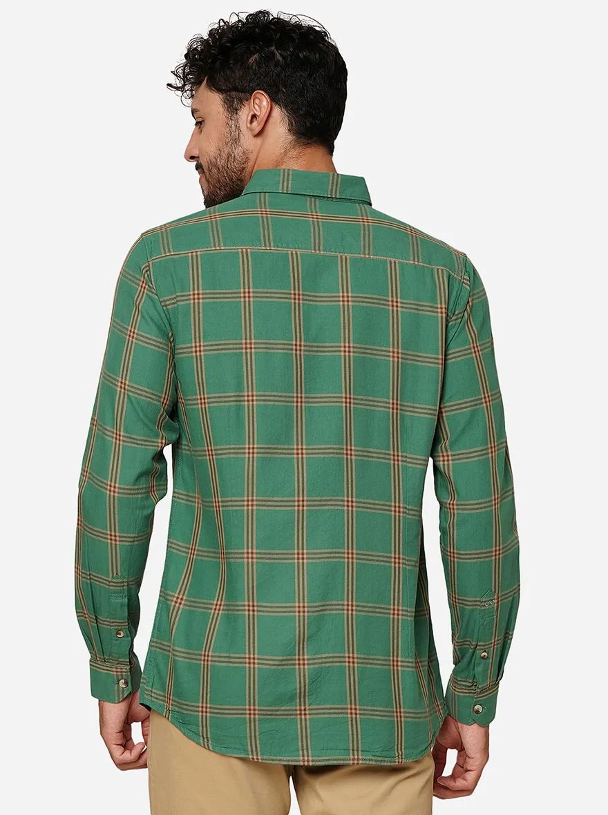 Green Checked Slim Fit Casual Shirt | JadeBlue