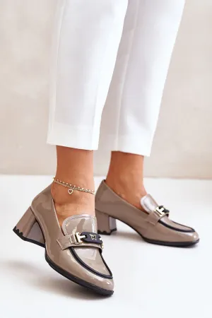 Heeled low shoes