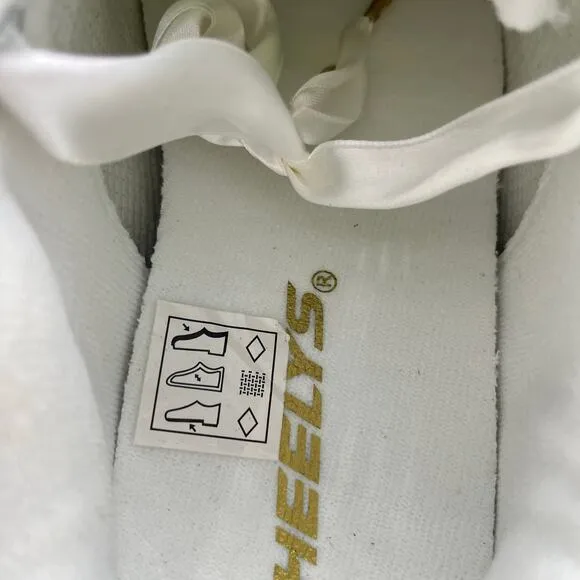Heeley Propel 2.0 Shoe in White/Gold Size Y6/W7