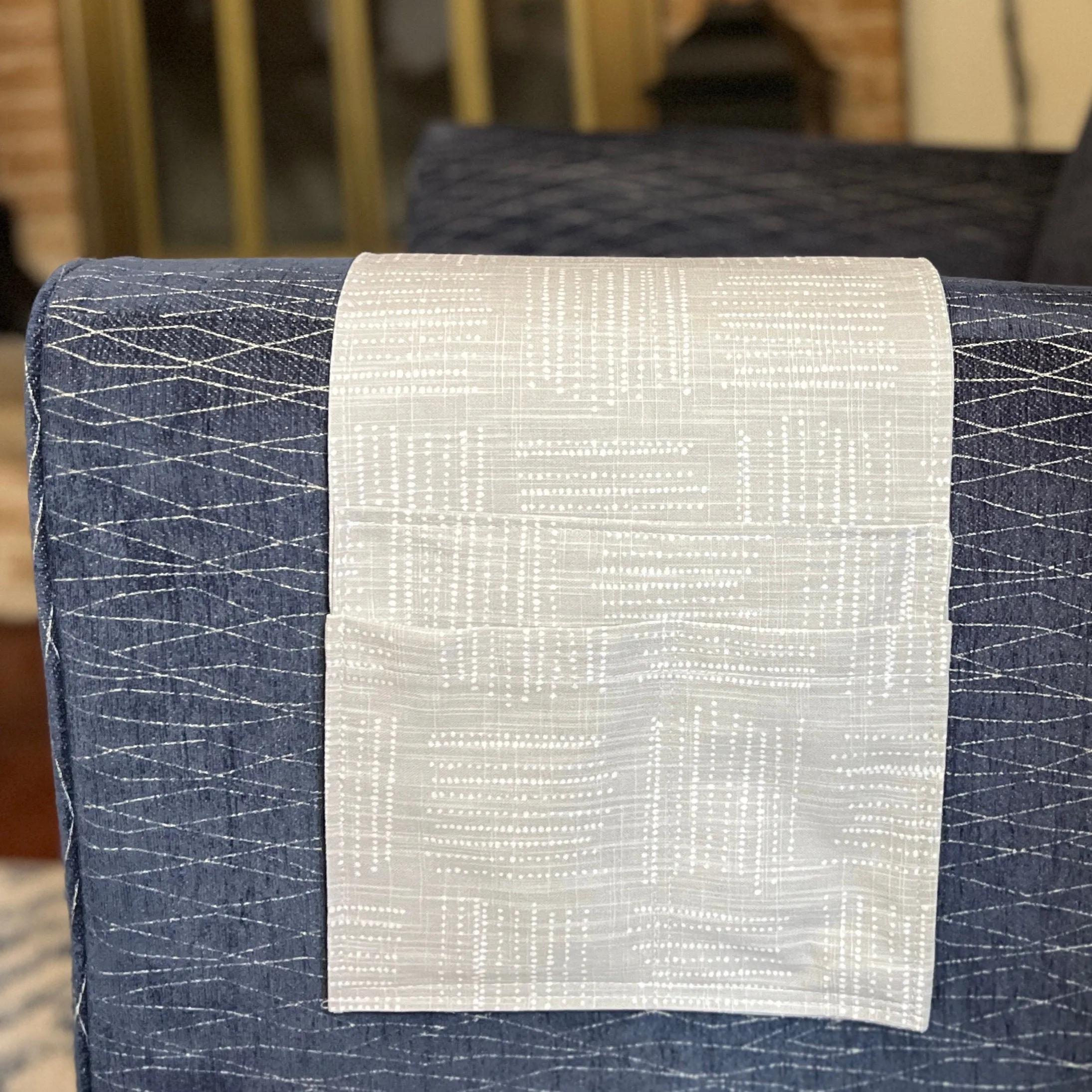 Light Gray 3 Pocket Remote Control Chair Caddy