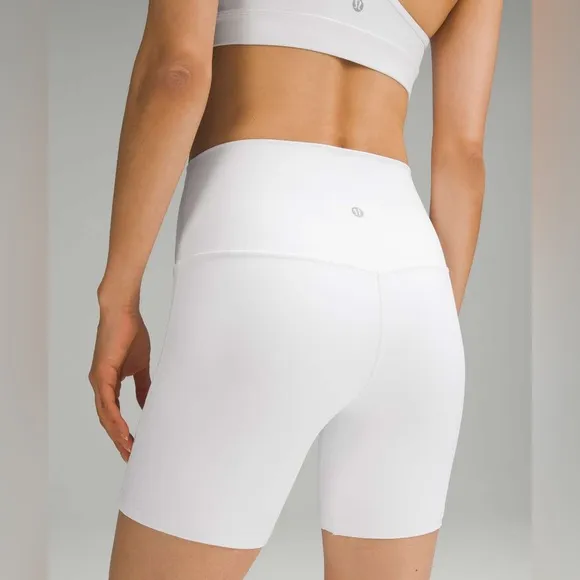 Lululemon Align High-Rise Short 6&quot; White size 2
