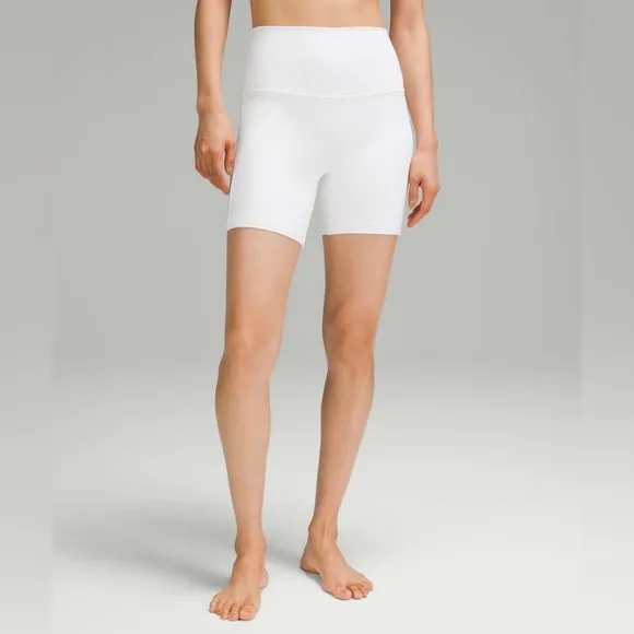 Lululemon Align High-Rise Short 6&quot; White size 2