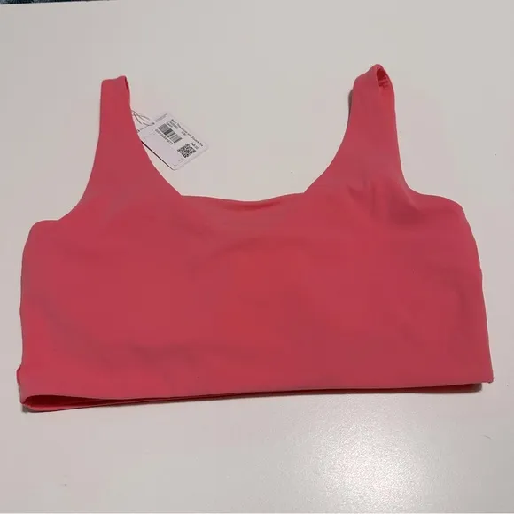 Lululemon bend this scoop and square bra