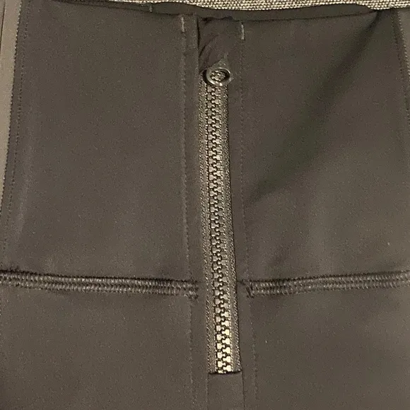 Lululemon Hike to Swim Shorts NWT [L25]