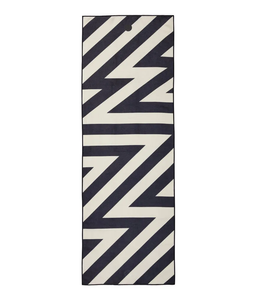 Manduka Yogitoes Plus Repreve Yoga Mat Towel 71'' - Nouveau Zig Zag 3.0