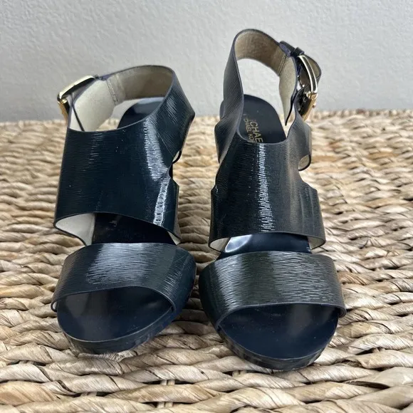 Michael Kors Shoes Women 10 Blue Gold Strappy Trendy Classy Classic