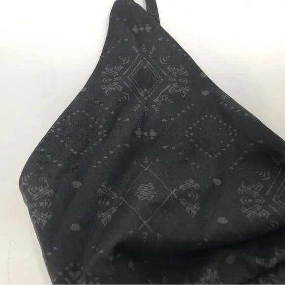 Moon Child Yoga Wear Zenith Bra Top, Women's Size XS or 4-6 - Black/Grey