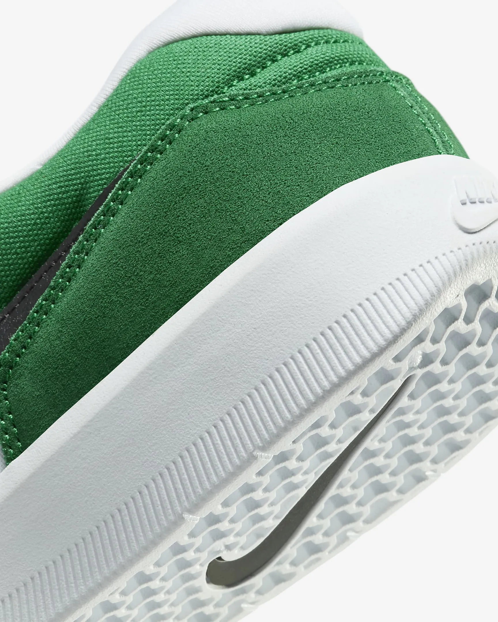 Nike SB force 58