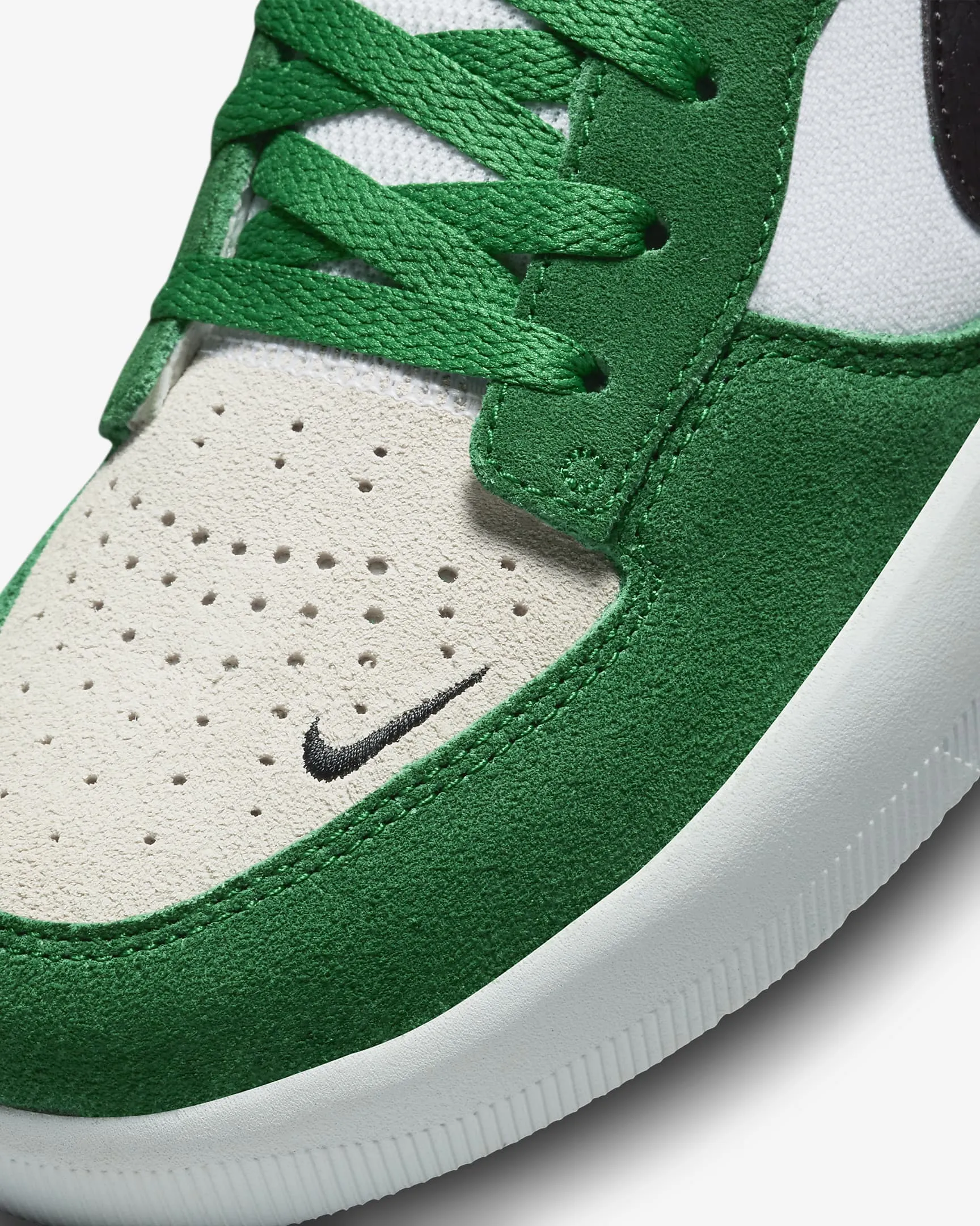 Nike SB force 58