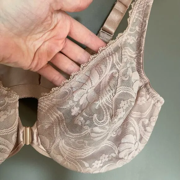 NWOT Glamorise WonderWire Front-Closure Stretch Lace Bra Size 40C Pink Nude Sexy