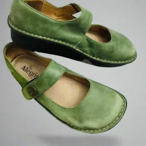 Petra | New Women's Slip-On Shoes – Comfortable and Elegant