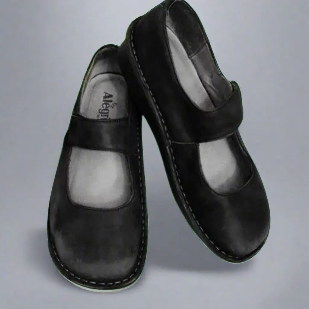 Petra | New Women's Slip-On Shoes – Comfortable and Elegant