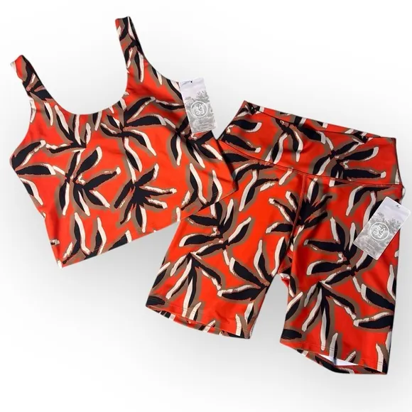 Sage Collective NWT Orange Palm Bra Tank and Shorts Active Set Medium