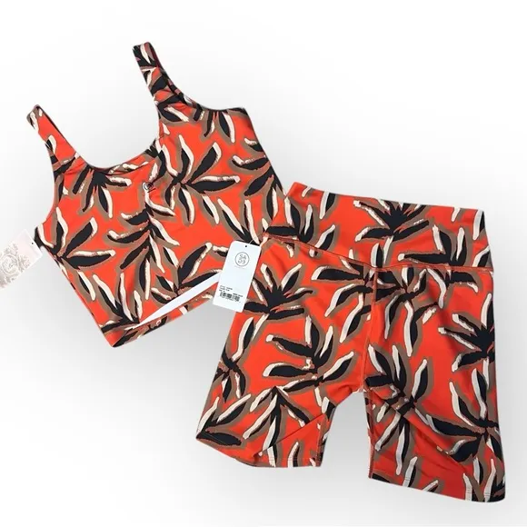 Sage Collective NWT Orange Palm Bra Tank and Shorts Active Set Medium