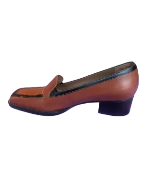 Trotters Brown Leather Square Toe Pumps